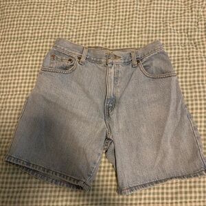 Vintage Levi Shorts- Size 8